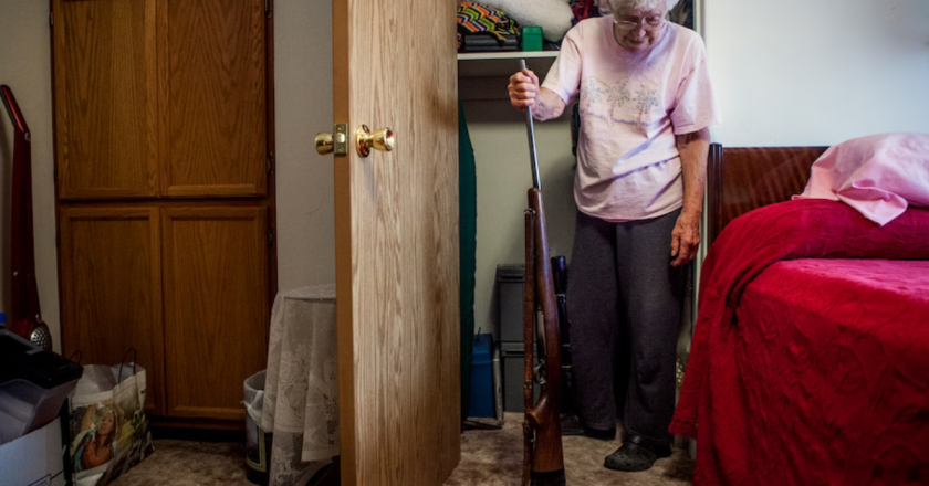 Every household required to own a gun in small southwestern Colorado town