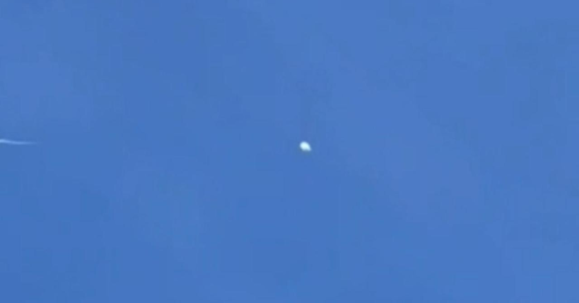 ‘Small’ high-altitude balloon of unknown origin flying over Colorado, Western U.S., poses ‘no threat’