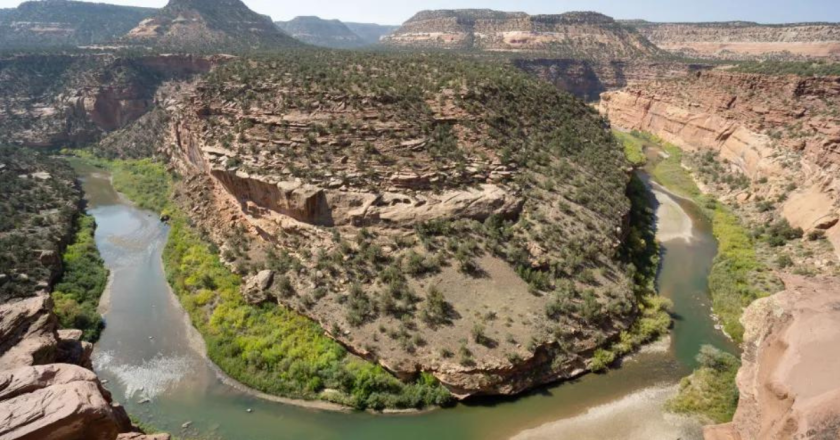 Colorado’s senators share terms as part of effort to protect Dolores Canyons