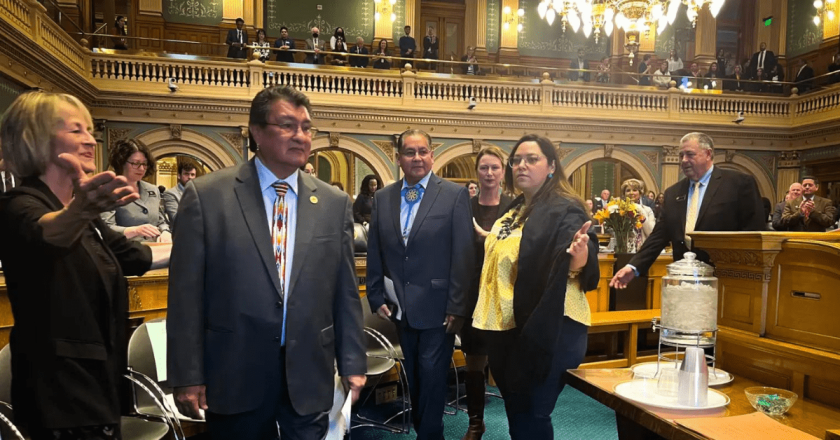 Southern Ute Indian Tribe sues Colorado governor, gaming division over sports betting