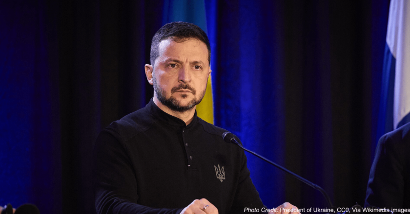 U.S. tells Ukrainian Pres. Zelenskyy to ‘tone down the criticism and sign that deal’