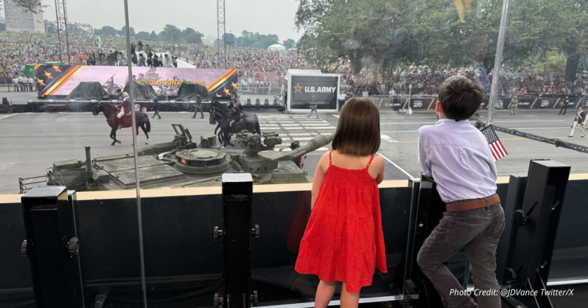 D.C. parade marks 250 years of U.S. Army history with crowd, color and chopper thunder