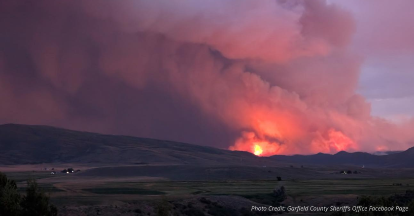 Meeker self-evacuates as Elk and Lee fires surge past 75,000 acres